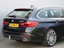 BMW 5-Serie Touring 520i High Executive Edition 184 Pk automaat M-Sport / Pano-dak / Elek trekhaak / Camera