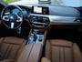 BMW 5-Serie Touring 520i High Executive Edition 184 Pk automaat M-Sport / Pano-dak / Elek trekhaak / Camera
