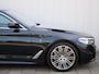 BMW 5-Serie Touring 520i High Executive Edition 184 Pk automaat M-Sport / Pano-dak / Elek trekhaak / Camera