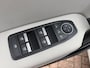 Renault Captur 1.6 E-Tech Plug-in Hybrid 160 Initiale Paris *Automaat*Navi+Camera*Elekt. Trekhaak*Schuif/kanteldak*Climate Control*Winter Pack*Adapt. Cruise Control*Zeer nette auto!
