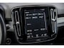 Volvo XC40 1.5 T3 R-Design | Panorama dak | Trekhaak | Harman & Kardon | Stoelverwarming | 20" | Climate control | Achteruitrijcamera |