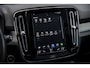 Volvo XC40 1.5 T3 R-Design | Panorama dak | Trekhaak | Harman & Kardon | Stoelverwarming | 20" | Climate control | Achteruitrijcamera |