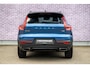 Volvo XC40 1.5 T3 R-Design | Panoramadak | Trekhaak | Harman Kardon Audio | Achteruitrijcamera | Lichtmetalen Velgen 20 inch | Navigatie | Apple Carplay | Android Auto | Stoelverwarming