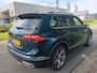 Volkswagen Tiguan 1.5 TSI R-Line 3x Business+|PANO|TREKH|ADAPTIVE|CARPLAY|1ste Eig|Dealeronderh.