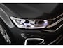 Volkswagen T-Roc 1.0 TSI 110pk Style Trekhaak LED Virtual Cockpit Navigatie