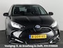Toyota Yaris 1.5 Hybrid Black Edition | Apple Carplay & AndroidAUTO | Stoelverwarming | Camera | Privacy Glass |