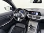 BMW 3-Serie Touring 320i Executive M Sport PANORAMADAK | ADAPTIVE CRUISE | BMW DEALER ONDERHOUDEN | GROOT ONDERHOUD GEHAD | RIJKLAAR | ELEKTRISCHE ACHTERKLEP | CAMERA | STOELVERWARMING | 12 MND BOVAG GARANTIE | APPLE CARPLAY