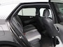 Volkswagen ID.3 First Plus 58 kWh Stoel/Stuur Verwarming | Camera | Adaptive Cruise | CarPlay | Matrix LED | 19 Inch | 97.213 Km !!