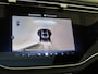 Mercedes-Benz E-klasse 300 e AMG Line / Panoramadak/ Rijassistentiepakket plus/ Winterpakket/ Burmester 4D/ Trekhaak/ SUPERSCREEN