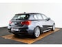 BMW 1-Serie 118i Edition M Sport Shadow High Executive Middenarmsteun - PDC Voor/achter - Cruise Control - Sportstoelen - Elektrisch verstelbare lendensteunen - Elektrisch verwarmde voorstoelen - Navigatiesysteem Business -