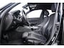 BMW 1-Serie 118i Edition M Sport Shadow High Executive Middenarmsteun - PDC Voor/achter - Cruise Control - Sportstoelen - Elektrisch verstelbare lendensteunen - Elektrisch verwarmde voorstoelen - Navigatiesysteem Business -