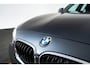 BMW 1-Serie 118i Edition M Sport Shadow High Executive Middenarmsteun - PDC Voor/achter - Cruise Control - Sportstoelen - Elektrisch verstelbare lendensteunen - Elektrisch verwarmde voorstoelen - Navigatiesysteem Business -