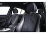 BMW 1-Serie 118i Edition M Sport Shadow High Executive Middenarmsteun - PDC Voor/achter - Cruise Control - Sportstoelen - Elektrisch verstelbare lendensteunen - Elektrisch verwarmde voorstoelen - Navigatiesysteem Business -
