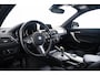 BMW 1-Serie 118i Edition M Sport Shadow High Executive Middenarmsteun - PDC Voor/achter - Cruise Control - Sportstoelen - Elektrisch verstelbare lendensteunen - Elektrisch verwarmde voorstoelen - Navigatiesysteem Business -