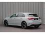 Mercedes-Benz A-klasse 250e AMG | 218PK | Sfeerverlichting | Widescreen | Stuurverwarming | ACC+ | Standkachel | Camera | 2025.