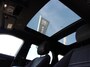 Land Rover Range Rover Evoque P300e AWD R-Dynamic SE | Stoel/Stuurverwarming | Schuifkanteldak | 20" Zwarte Velgen |
