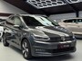 Volkswagen Touran 1.4 TSI Highline 7p CarPlay Trekhaak