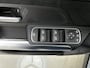 Mercedes-Benz EQA 250+ Business Solution AMG 71 kWh | Trekhaak | 20" multispaaks AMG velgen | Panoramaschuifdak | Smartphone integratie | 360° camera | Sierdelen in Star Pattern | Burmester Surround Sound |