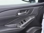 Nissan Qashqai 1.3 MHEV Xtronic N-Connecta ONDERHOUD GEHAD BIJ DE DEALER | DIRECT LEVERBAAR | FABRIEKSGARANTIE | PANORAMADAK | VOORRUITVERWARMING | STOEL- & STUURVERWARMING | 360° CAMERA | DODEHOEKDETECTIE | HEAD-UP DISPLAY | ELEKTRISCHE ACHTERKLEP