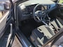 Volkswagen Polo 1.0 TSI Life Multimedia Navigatie / App-connect / Parkeersensoren / LM velgen / Airco / LED verlichting