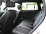 Volkswagen Tiguan 1.4 TSI eHybrid R-Line Business+ 245PK | Pano | Matrix IQ Led | Trekhaak | 360 | Head-Up | ACC | Alcantara | Stoel & Stuurwielverwarming | 20'' | Keyless | Ambient | Digitaal Dash | Carplay / Android Auto | Nav | Flippers