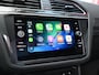Volkswagen Tiguan 1.4 TSI eHybrid R-Line Business+ 245PK | Pano | Matrix IQ Led | Trekhaak | 360 | Head-Up | ACC | Alcantara | Stoel & Stuurwielverwarming | 20'' | Keyless | Ambient | Digitaal Dash | Carplay / Android Auto | Nav | Flippers