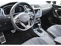 Volkswagen Tiguan 1.4 TSI eHybrid R-Line Business+ 245PK | Pano | Matrix IQ Led | Trekhaak | 360 | Head-Up | ACC | Alcantara | Stoel & Stuurwielverwarming | 20'' | Keyless | Ambient | Digitaal Dash | Carplay / Android Auto | Nav | Flippers