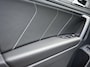 Volkswagen Tiguan 1.4 TSI eHybrid R-Line Business+ 245PK | Pano | Matrix IQ Led | Trekhaak | 360 | Head-Up | ACC | Alcantara | Stoel & Stuurwielverwarming | 20'' | Keyless | Ambient | Digitaal Dash | Carplay / Android Auto | Nav | Flippers