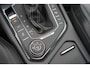 Volkswagen Tiguan 2.0 TSI 4MOTION R-LINE Panodak ACC Trekhaak Camera Suzuka Lane