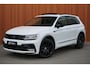 Volkswagen Tiguan 2.0 TSI 4MOTION R-LINE Panodak ACC Trekhaak Camera Suzuka Lane