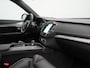 Volvo XC90 T8 Recharge AWD Ultimate Dark LONG RANGE 7 Persoons PHEV 455pk Dealer O.H. | Trekhaak Af Fabriek | Panodak | Head Up | Adaptive Cruise | Harman / Kardon | Lederen Sportstoelen Memory & Verwarmd | 360 Camera | Keyless | Blis | Stuur Verwarmd | 22"L.M | Plug In Hybrid |