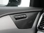 Volvo XC90 T8 Recharge AWD Ultimate Dark LONG RANGE 7 Persoons PHEV 455pk Dealer O.H. | Trekhaak Af Fabriek | Panodak | Head Up | Adaptive Cruise | Harman / Kardon | Lederen Sportstoelen Memory & Verwarmd | 360 Camera | Keyless | Blis | Stuur Verwarmd | 22"L.M | Plug In Hybrid |