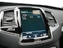 Volvo XC90 T8 Recharge AWD Ultimate Dark LONG RANGE 7 Persoons PHEV 455pk Dealer O.H. | Trekhaak Af Fabriek | Panodak | Head Up | Adaptive Cruise | Harman / Kardon | Lederen Sportstoelen Memory & Verwarmd | 360 Camera | Keyless | Blis | Stuur Verwarmd | 22"L.M | Plug In Hybrid |