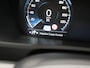 Volvo XC90 T8 Recharge AWD Ultimate Dark LONG RANGE 7 Persoons PHEV 455pk Dealer O.H. | Trekhaak Af Fabriek | Panodak | Head Up | Adaptive Cruise | Harman / Kardon | Lederen Sportstoelen Memory & Verwarmd | 360 Camera | Keyless | Blis | Stuur Verwarmd | 22"L.M | Plug In Hybrid |