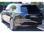 Land Rover Range Rover P 440 SE Zwart Leder / 23 Inch / Panoramadak