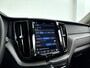 Volvo XC60 T6 Plug-in hybrid AWD Essential Bright | Panoramadak | Parkeercamera | Stoel- en Stuurverwarming | Trekhaak