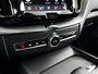Volvo XC60 T8 Plug-in hybrid AWD Plus Bright | Panoramadak | 360° camera | Harman Kardon | Stoel- en stuurverwarming | Trekhaak