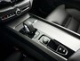 Volvo XC60 T8 Plug-in hybrid AWD Plus Bright | Panoramadak | 360° camera | Harman Kardon | Stoel- en stuurverwarming | Trekhaak