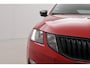 Skoda Octavia Combi 1.5 TSI Greentech Sport Business | Panoramadak | Trekhaak | Navigatie | 18 inch | Cruise Control | Clima | Parkeersensoren achter | Apple Carplay / Android Auto