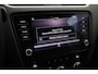 Skoda Octavia Combi 1.5 TSI Greentech Sport Business | Panoramadak | Trekhaak | Navigatie | 18 inch | Cruise Control | Clima | Parkeersensoren achter | Apple Carplay / Android Auto