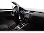 Skoda Octavia Combi 1.5 TSI Greentech Sport Business | Panoramadak | Trekhaak | Navigatie | 18 inch | Cruise Control | Clima | Parkeersensoren achter | Apple Carplay / Android Auto