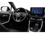 Toyota RAV4 2.5 Hybrid AWD Bi-Tone | Panoramadak | Dodehoek detectie | Apple Carplay / Android Auto | Stoelverwarming | Leder | 360 camera | JBL | Digitale binnenspiegel | Keyless | Adaptive Cruise | Clima | 19 inch