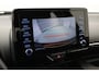 Toyota Yaris 1.5 Hybrid Dynamic | Navigatie | Apple Carplay / Android Auto | Keyless | Adaptive Cruise | Clima | Parkeersensoren achter | Camera | LED | 16 inch