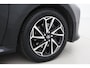 Toyota Yaris 1.5 Hybrid Dynamic | Navigatie | Apple Carplay / Android Auto | Keyless | Adaptive Cruise | Clima | Parkeersensoren achter | Camera | LED | 16 inch