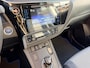Toyota Auris 1.8 Hybrid Dynamic Ultimate *All-weather banden*