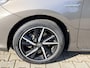 Toyota Auris 1.8 Hybrid Dynamic Ultimate *All-weather banden*
