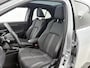 Toyota Yaris Cross 1.5 Hybrid Adventure AWD | JBL | Head-up display | Panoramadak | Dodehoek detectie | Parkeersensoren voor+achter | Elektrische Achterklep | Draadloze telefoonlader
