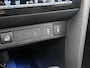 Toyota Yaris Cross 1.5 Hybrid Adventure AWD | JBL | Head-up display | Panoramadak | Dodehoek detectie | Parkeersensoren voor+achter | Elektrische Achterklep | Draadloze telefoonlader