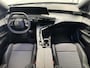 Peugeot 5008 1.2 Hybrid 136 Allure | AUTOMAAT | Navigatie | Camera | Trekhaak | Direct leverbaar!! |