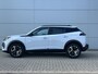 Peugeot 2008 1.2 Hybrid 145 Allure | Camera | Keyless entry | Navigatie | Adaptieve cruise control | Apple Carplay/Android Auto